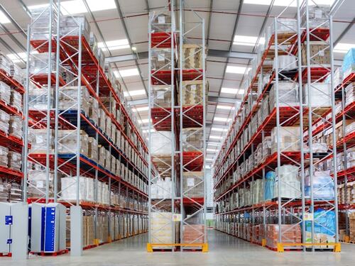 Warehouse Racking Systems: Key Features to Look for When Buying